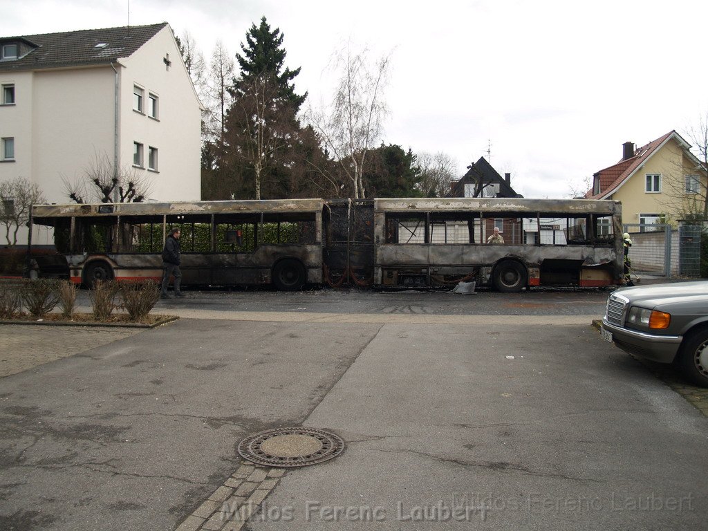 Vollbrand KVB Bus Koeln Suerth P137.JPG